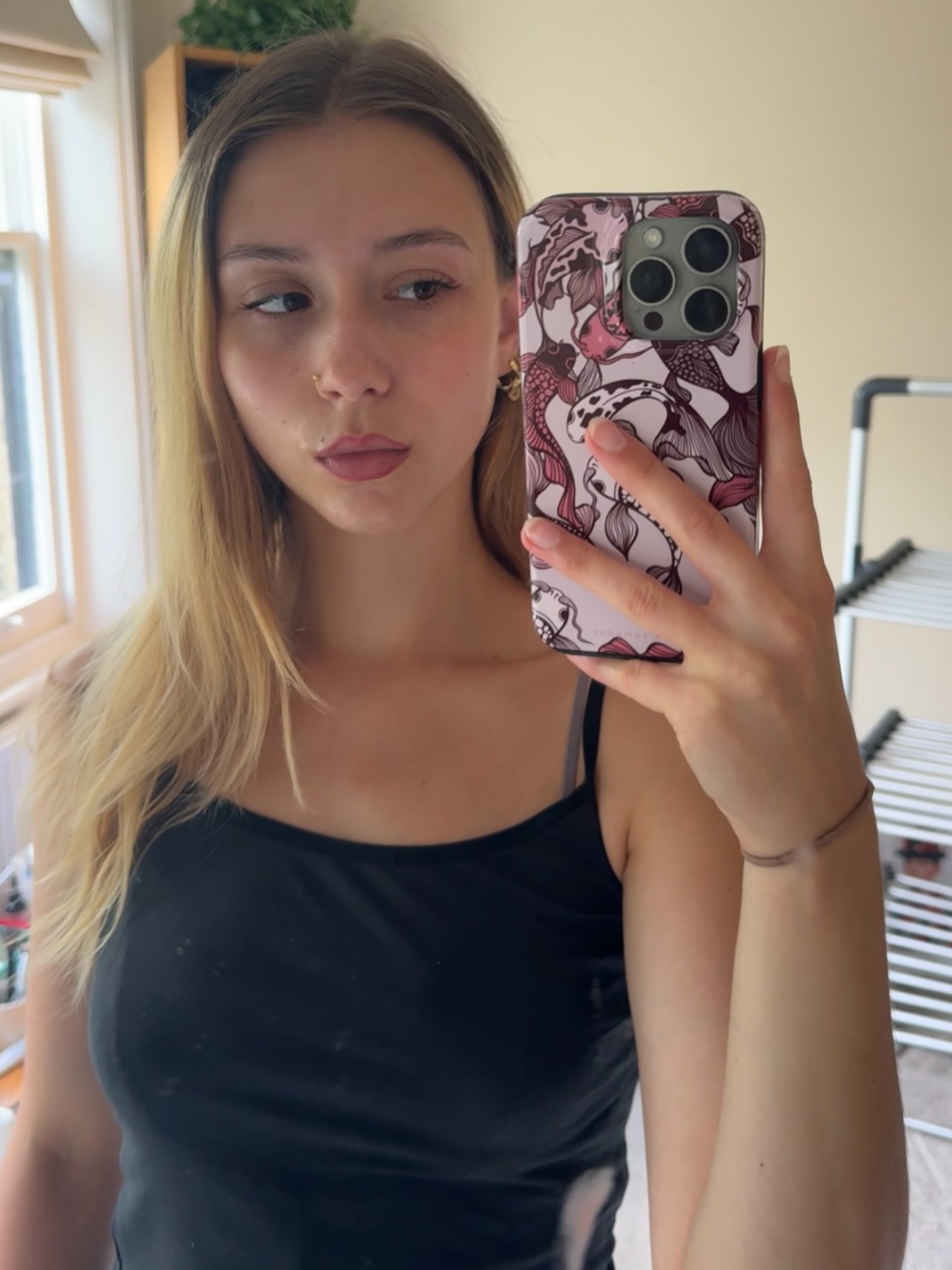 @daphnepeters__